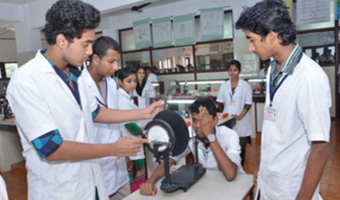 Sarada Krishna Homoeopathy Medical College Kulasekharam Kanchipuram Labs photo 1